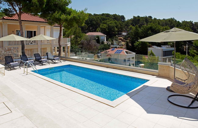 Beachfront villa Senses for 12 in Milna - Foto 58