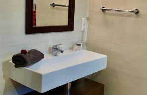 LAS SŁUPSKI PREMIUM LOVE APARTAMENT NR5 Wifi Netflix Smart TV50 full kitchen double bathtub up to 4 people full pleasure quality stay - Photo 6