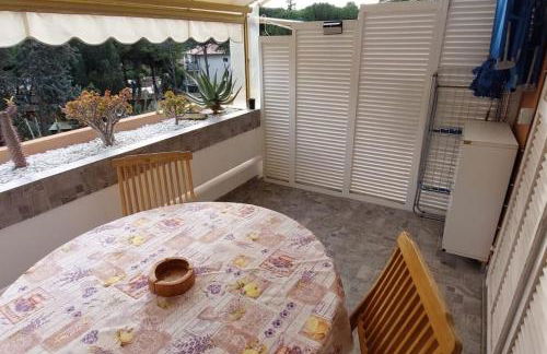 Ampio monolocale con terrazzo - a 2 passi dal mare - Foto 20