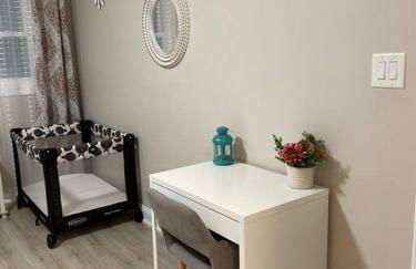 Modern Home near Lake w HotTub, Game Room, Fireplace - Foto 74