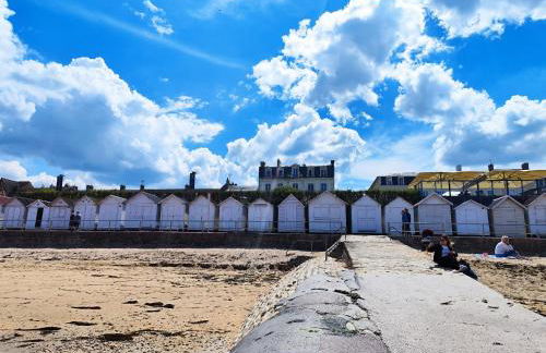 Charmant logement à Luc-sur-Mer - 100m de la Plage - Photo 23