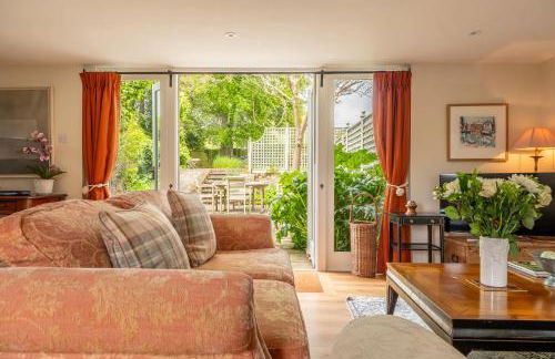 Dedham Vale Cottage with Swimming Pool mid May to mid Sep - Yew Tree Barn - Foto 13