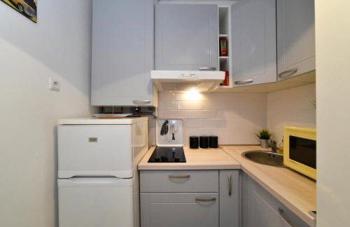 Block Apartment Upper Town - Photo 11