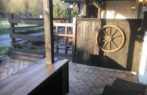 The Old Barn Luksusowa Stodoła z Całorocznym Jacuzzi Kominkiem i Widokiem na Wzgórza i Las dla 8-10 osób na Dolnym Śląsku min 2 noce - Foto 29