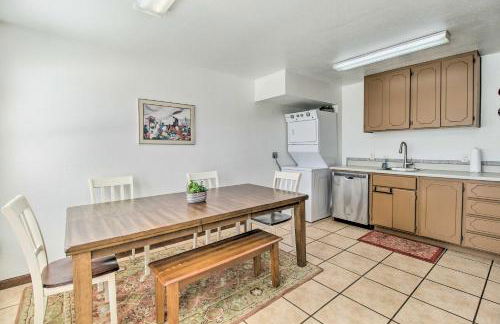 Patio, Grill and Fire Pit Show Low Escape! - Foto 9