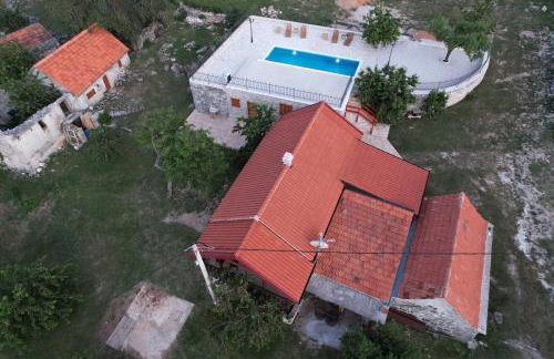 Patakun holiday home for 5, with heated pool - Foto 40