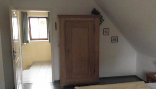 Ferienwohnung Neuendettelsau - Nähe Nürnberg - Schnelles Wlan - Foto 2