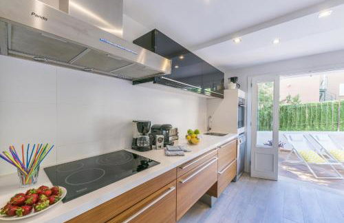 Villa Alcanada - Family only - Foto 24