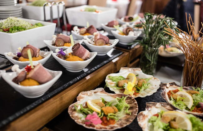 Buffet Dinner Cruise with Live Music - Photo 4