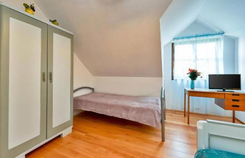 Awesome Home In Breznicki Hum - Foto 29