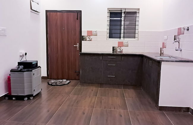 Roomshala 135 Paradise Villa Banglore - Foto 5