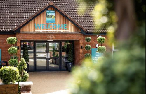 Platinum lakeside Lodge on resort with fishing - Foto 19