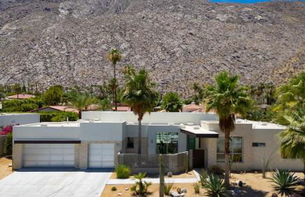 Pool • Hot Tub • Views Luxury Design Villa Valentina by AvantStay - Foto 91