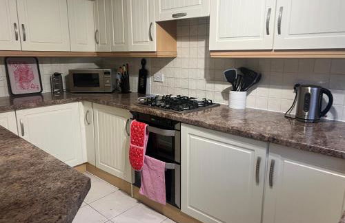 4 BRD House, with Double Parking - Photo 20