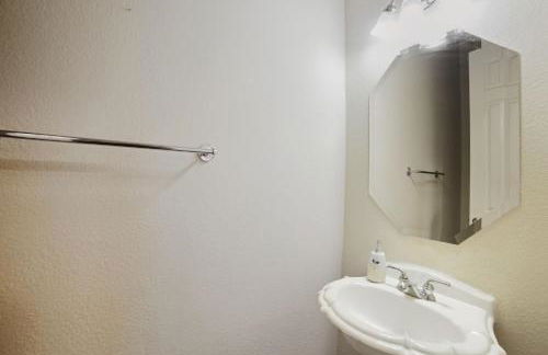 Brittany House Pool, Arcade, Movie Theater home - Foto 25