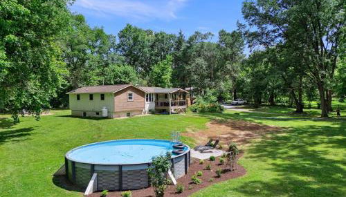 Waterfront 5 Br Pool Hot Tub Pavilion Fire Pit - Foto 2