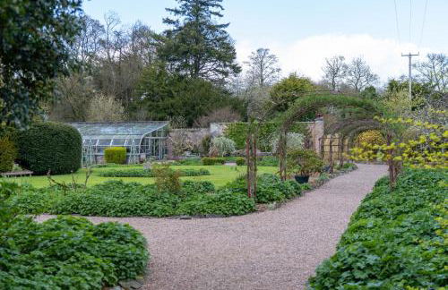 5 Star Romantic Rose Cottage with Roll-Top Bath - Foto 8