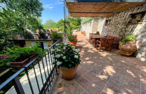 Luxurious Umbrian Retreat for 10 With Private Terrace and Pool - Foto 96