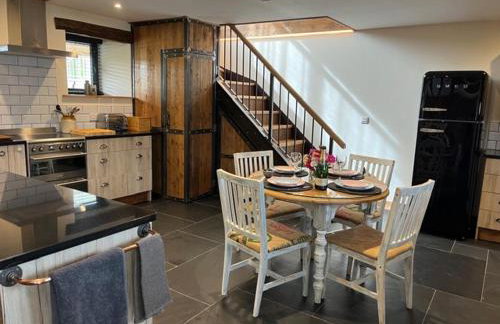The Stable at Widemouth Bay - 2 bedroom cottage both rooms twin or king - Foto 7