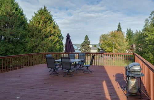 Herron Island Cabin with Deck Walk to Beach! - Foto 23
