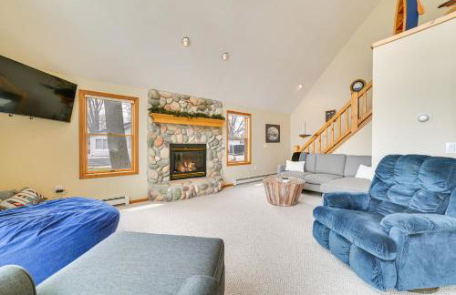 Waterfront Lake Huron Home - Private Beach! - Foto 7