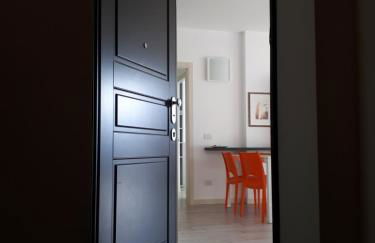 Green & Lake Home - Photo 10