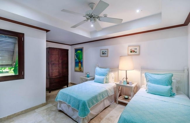 Coral Cove 5 - Condo Shutters - Foto 4