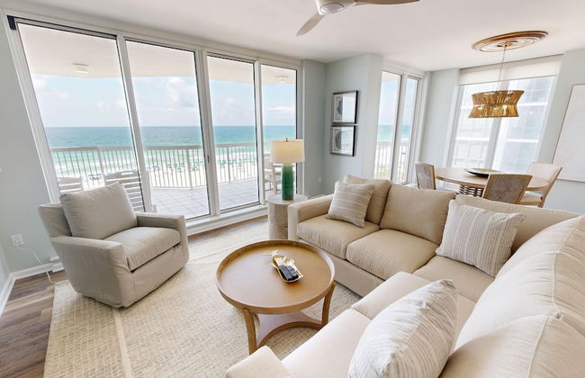Silver Beach 506 is a gorgeous Gulf Front 4 BR with free beach service - sleeps 8 by RedAwning - Foto 1