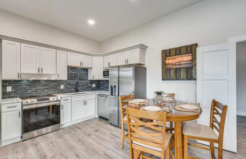 Lakefront Seneca Vacation Rental with Shared Dock! - Foto 7