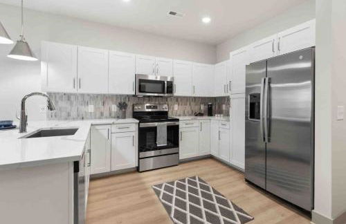 Upscale Living 5 Min From Downtown - Foto 8