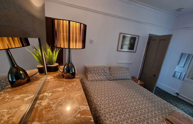 Stunning 5-bedroom House for Unforgettable Getaway - Foto 1