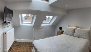 FRESH Flat in Leek, Staffordshire - Foto 4, wardrobe