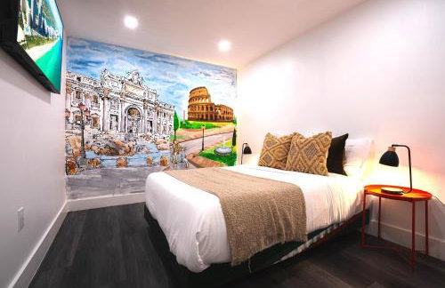 The World's Mansion - Game Room, 9 Bedrooms, HtdPool, Mini Golf, BBQ - Foto 26