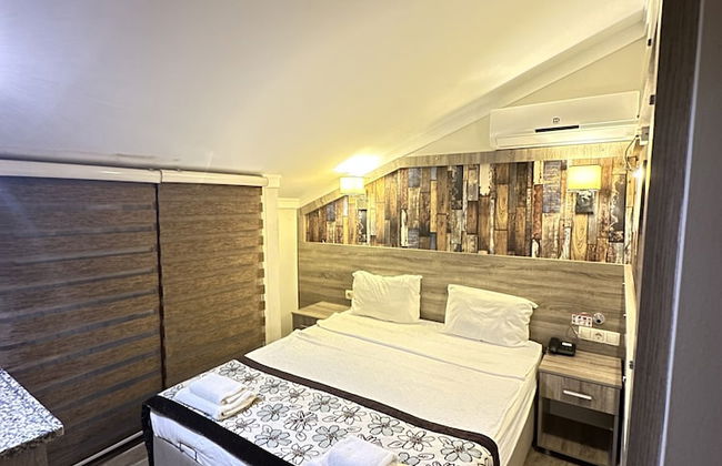 Street61 Studios - Photo 11