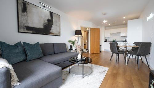 1BR River View - Parking - Sleeps 4 - Foto 2