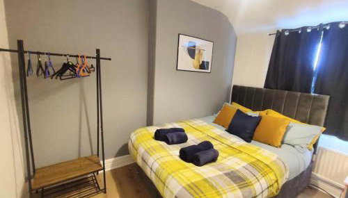 Sigma Crown - Free Street Parking - Foto 2