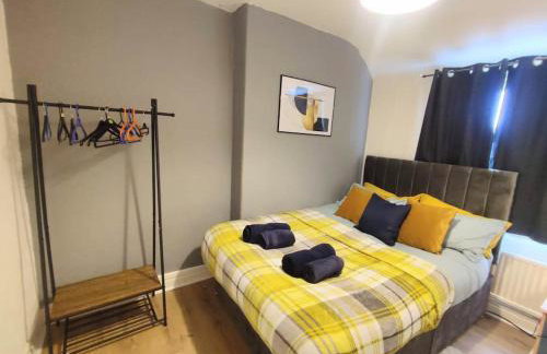 Sigma Crown - Free Street Parking - Foto 2