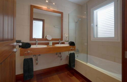 Villa Dedalos - Spacious luxury Villa with heated pool in Puerto Calero - Foto 39