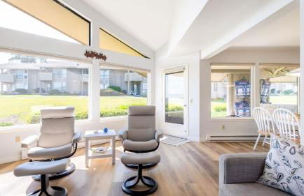 Beachcomber's Bliss by Avantstay Steps to the Beach Ocean Views - Foto 16