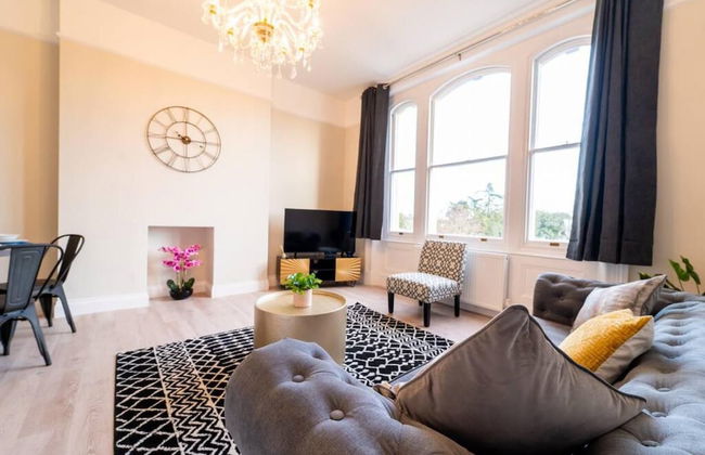 Stylish 3 Bedroom Maisonette - Foto 1