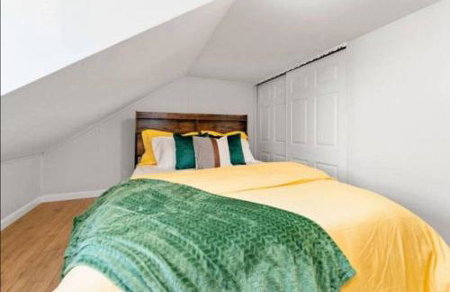 Chic 5 BD home in Little Italy - Foto 31