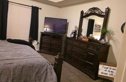 Wasatch Retreat 5 bed 3 5 bath pool table game room - Photo 18