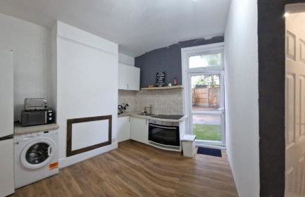 1 Bed Flat - Sleeps 2 - Pets - Parking - Wifi - Foto 5