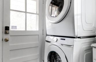 The Cozy Bungalow free parking fully fenced backyard - Foto 24