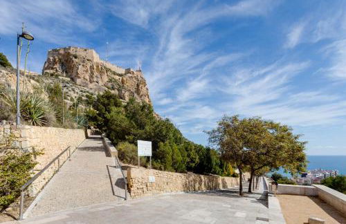 HB Apartaments Playa del Postiguet Beach - Photo 46