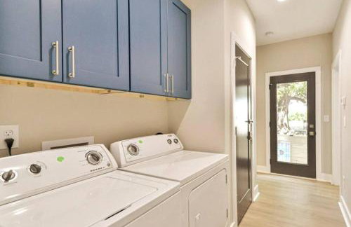 New Modern Home near GA Tech - Foto 39