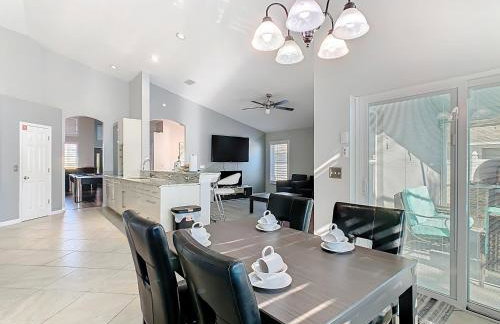 Pool home near Disney w themed rooms - Foto 40