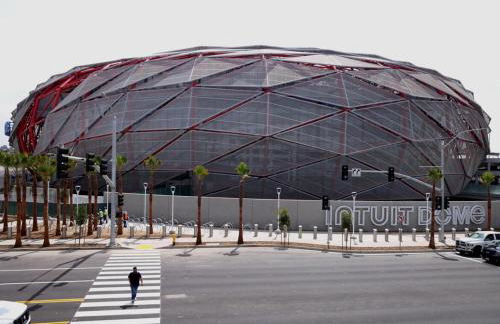Walkable to SoFi, Intuit Dome, Kia Forum World Cup - Foto 67