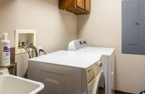 Prime Location in 12South, Walkable to Shopping & Dining - Foto 44