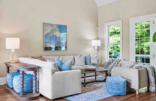 Lush Palace Has Power and Water, MTR Options - Foto 6